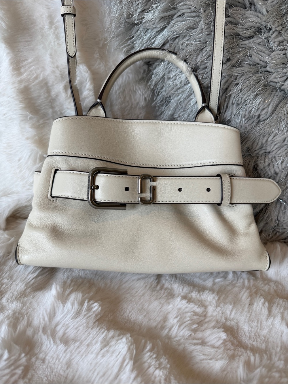 NWOT Marc Jacobs Cream Leather Belt-Accent Shoulder Bag